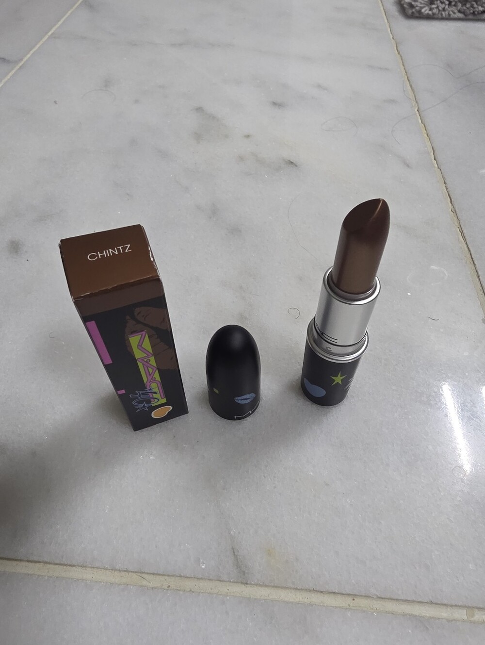 Brand New Limited Edition Lipstick In CHINTZ - Picture 5 of 7